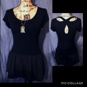 Never worn! Cute ruffle bottle top